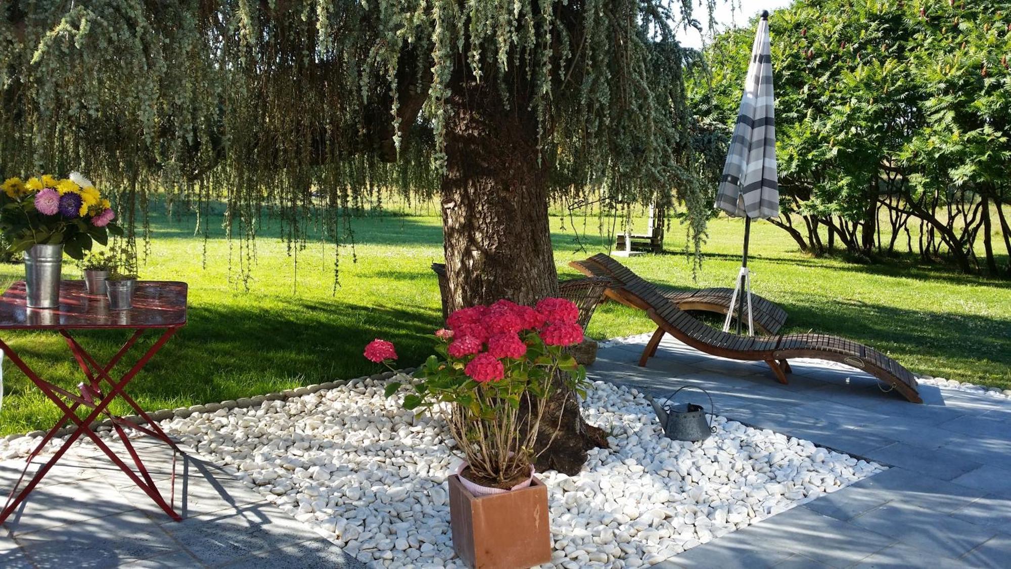 مبيت وإفطار مانيي لي أمو Maison Prairie Bonheur الغرفة الصورة